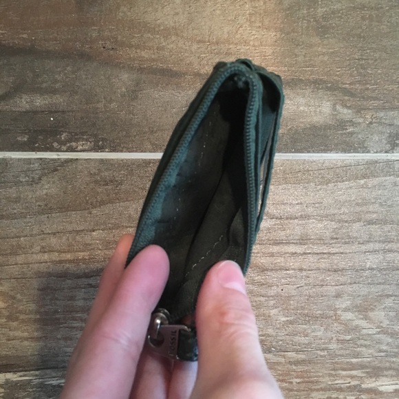 Fossil Zipper Coin Purse & Wallet - Picture 5 of 5